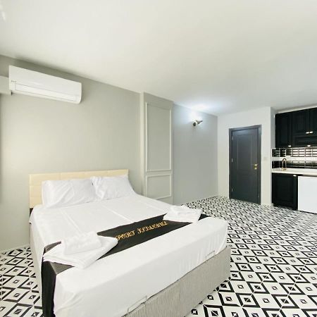 شقة اسطنبول  في Pleasant Studio Flat In Kabatas Beyoglu المظهر الخارجي الصورة